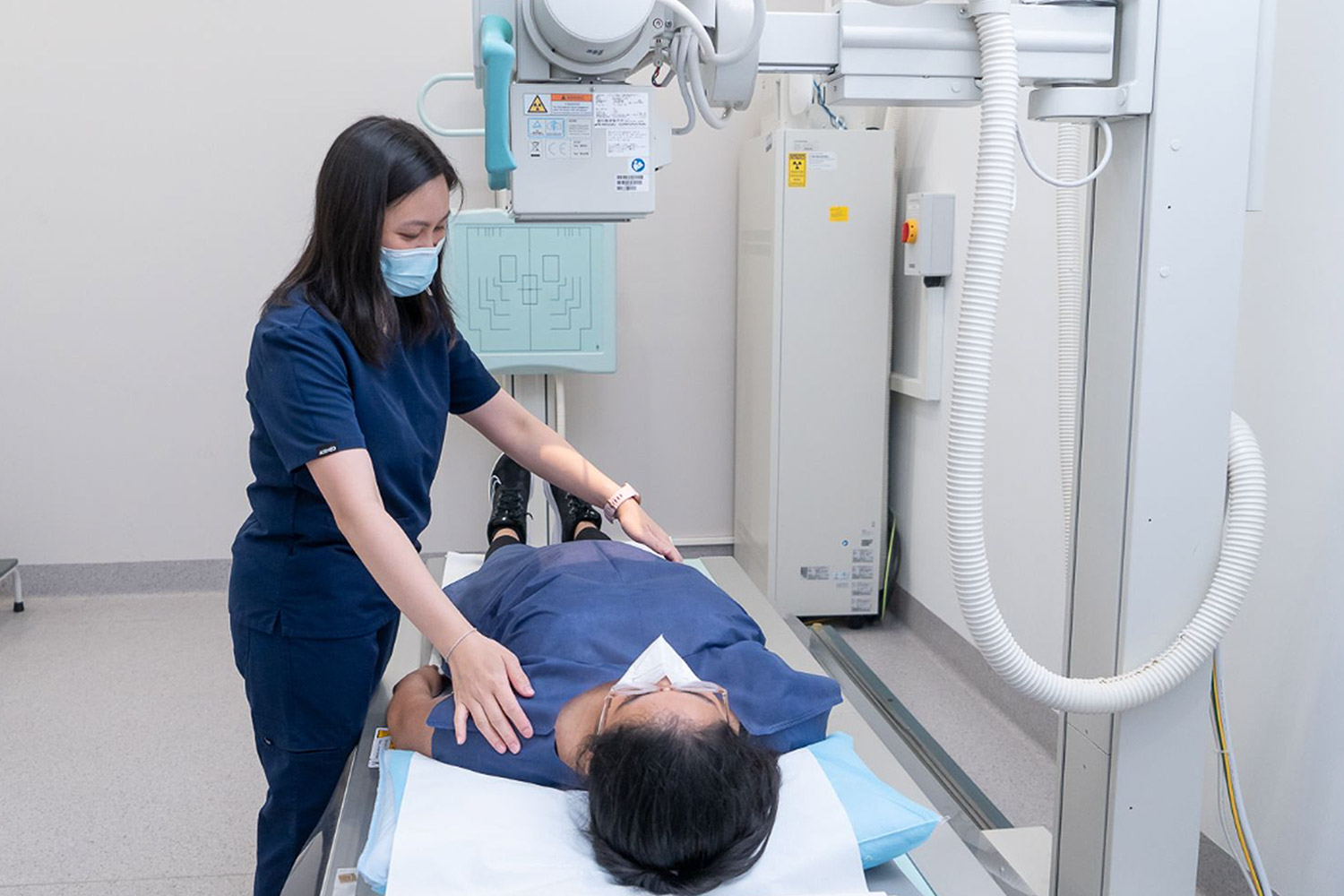 Female Radiologist Preparing the Patient | Medical Imaging Specialists | FMIG